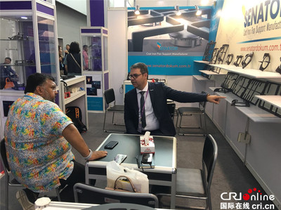 伊朗客商借助廣交會(huì)平臺(tái)采購(gòu)商品開(kāi)拓市場(chǎng)